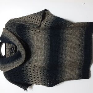 SISTERS Boho Wool Blend Crop Sweater‎